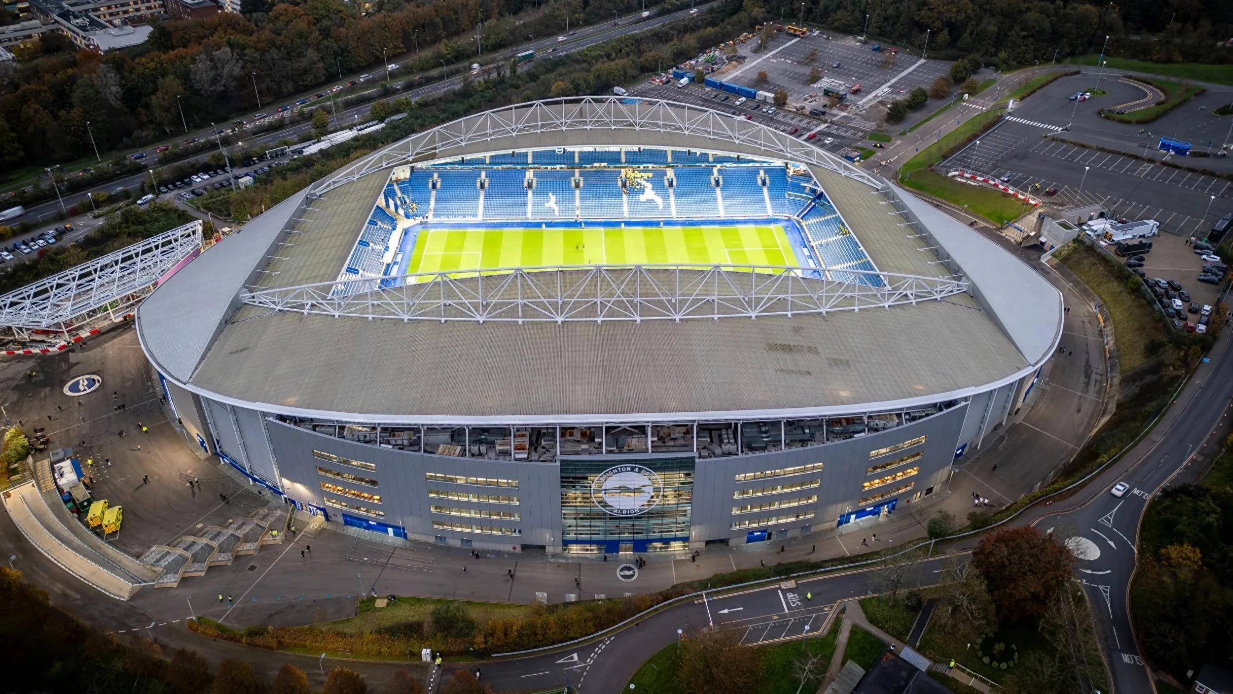 爱游戏体验新疆广汇强势反弹备战法国杯本菲卡关键时刻远射贴柱，布莱顿赛前远射贴柱都惊呆了(新疆广汇疯狂买人又签新外援)