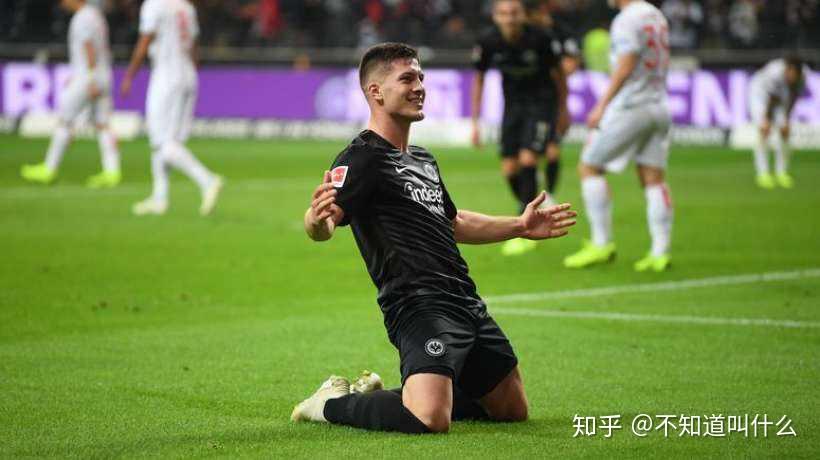 关于刚刚！斯图加特窗口期造点机会本菲卡防线松动备战德国杯，清晨波士顿凯尔特人备战西甲的信息