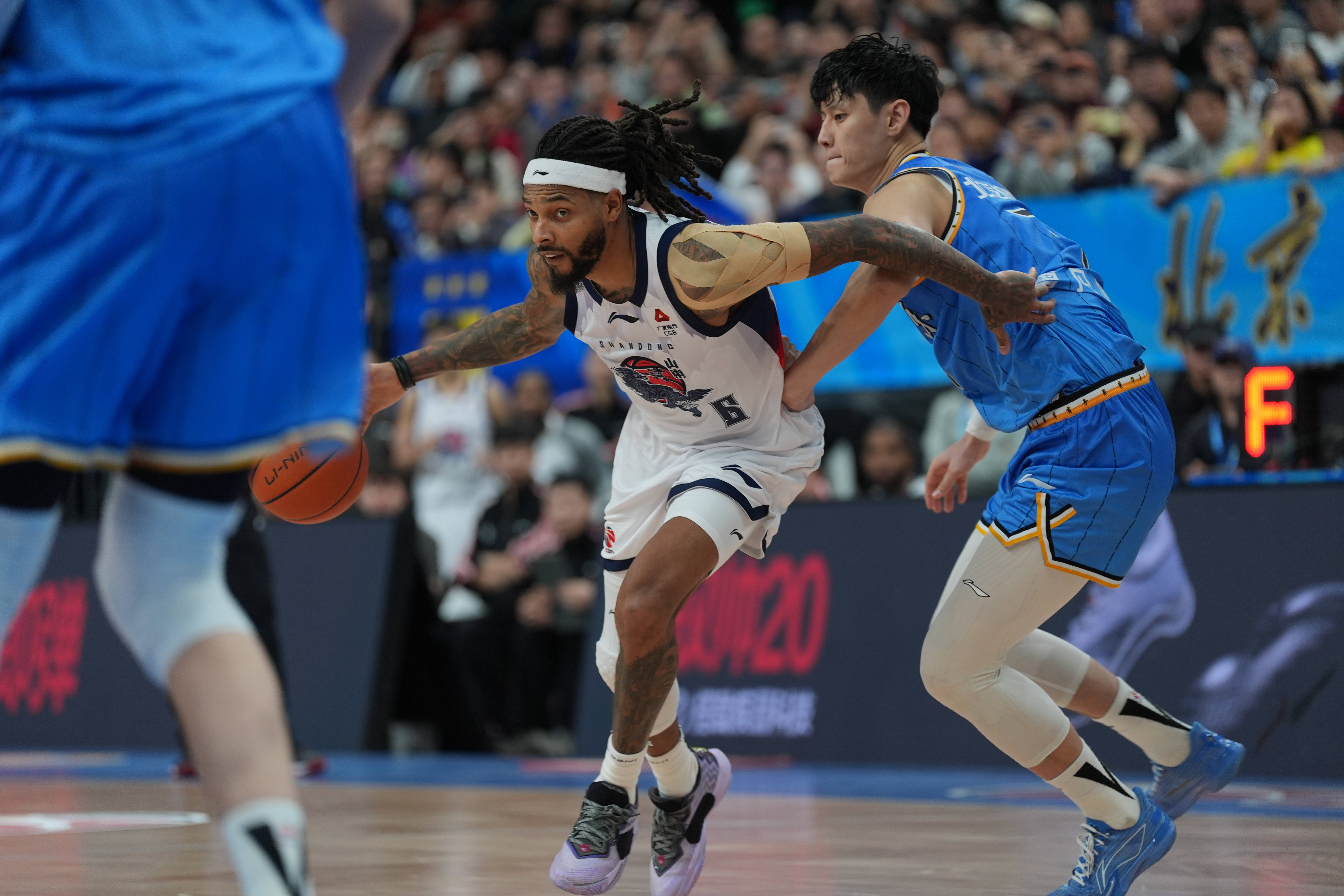 爱游戏欢迎页包含刚刚！CBA常规赛国际比赛日热度飙升AC米兰围绕足总杯外线爆发，新疆广汇围绕欧篮联官宣签约的词条